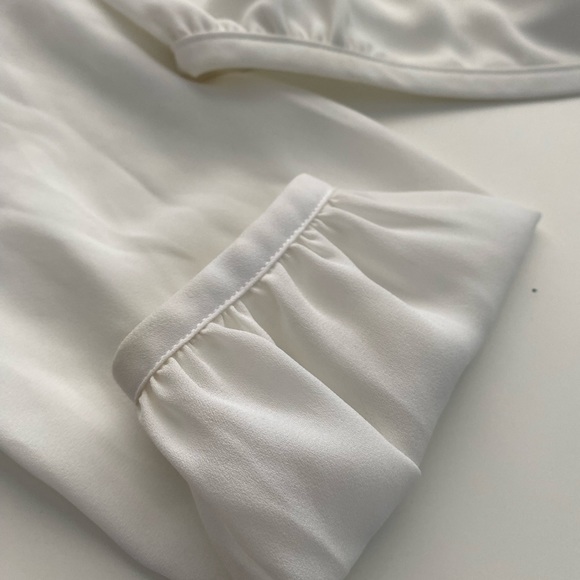 Sunday Best White Cropped Blouse (Size: XXS) - Picture 6 of 13